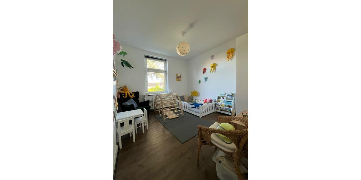 Erdgeschoßwohnung Bielefeld Mitte - 4 Zimmer, 103 m&sup2;, 820&euro; | Angebot:26409883