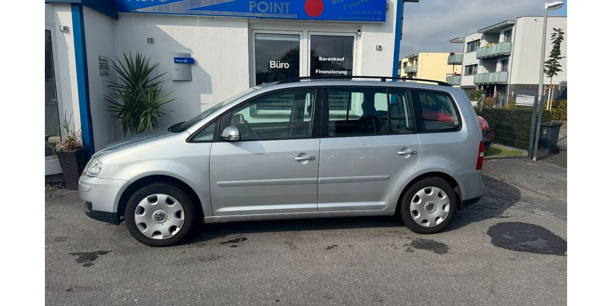 VW Touran 177.700 km 3.950 &euro; Gütersloh 33330