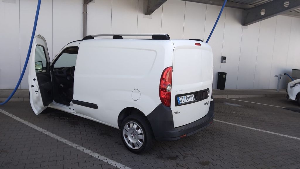 Fiat Doblo 97.700 km 5.999 &euro; Gütersloh 33330
