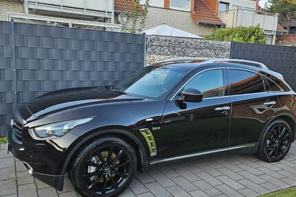 INFINITI QX70 147.000 km 16.500 € Augustdorf 32832
