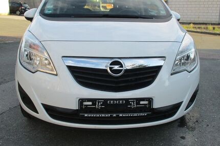 Opel Meriva 195.820 km 2.790 € Paderborn 33106