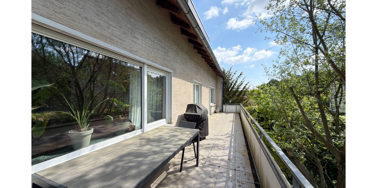 Etagenwohnung Bielefeld / Hoberge Hoberge-Uerentrup - 4 Zimmer, 140 m&sup2;, 1.150&euro; | Angebot:26740759