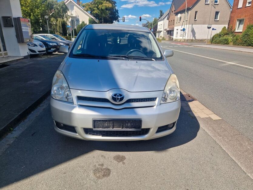 Toyota Corolla Verso 206.500 km 3.000 € Herzebrock .- Clarholz 33442