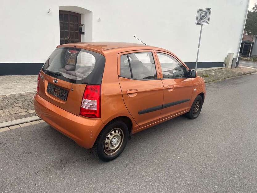 Kia Picanto 160.000 km 800 € Hiddenhausen 32120