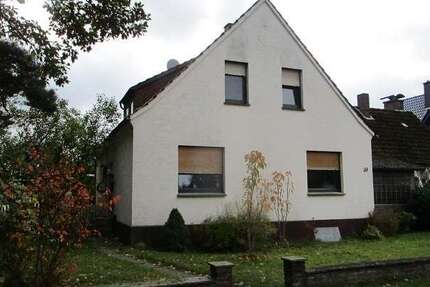 Haus zum Kaufen in Hövelhof 319.000 € 144.75 m² 7 zimmer