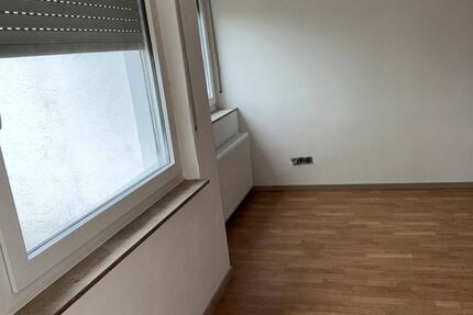 Wohnung Detmold Hiddesen - 1 Zimmer, 40 m&sup2;, 380&euro; | Angebot:24678625