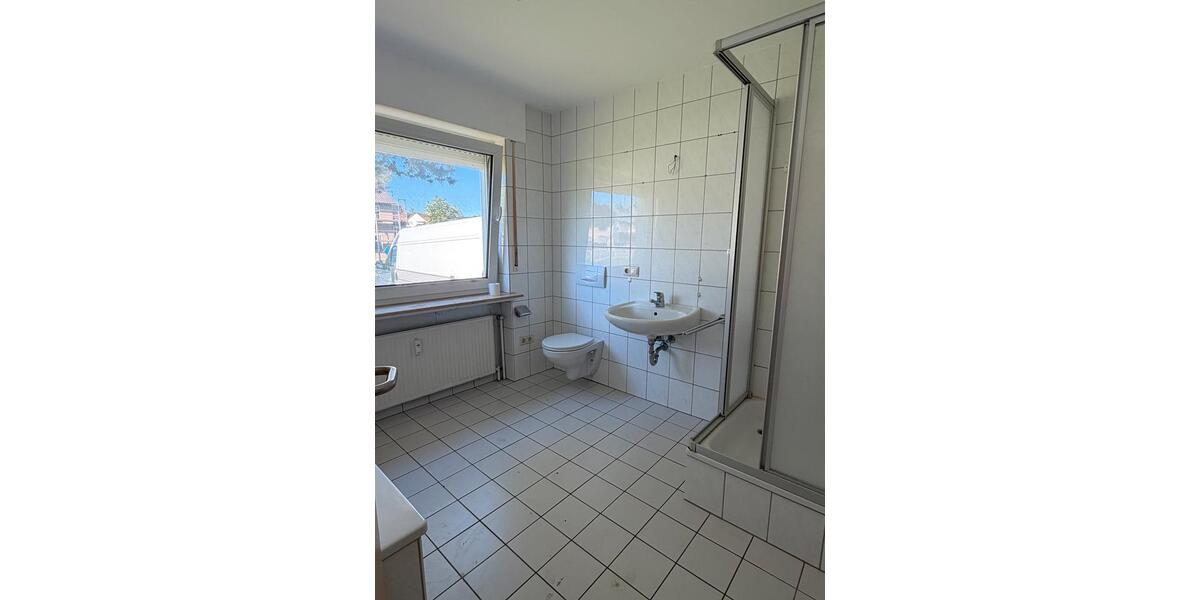 Etagenwohnung Detmold Hakedahl - 2 Zimmer, 65 m&sup2;, 890&euro; | Angebot:25148837