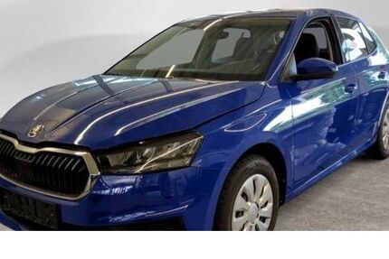 Skoda Fabia 14.910 km 14.610 &euro; Lemgo 32657