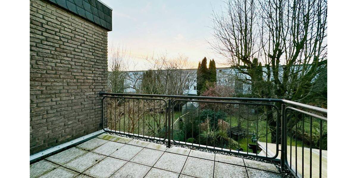 Reihenmittelhaus Bielefeld / Gellershagen Innenstadt - 4 Zimmer, 120 m&sup2;, 1.200&euro; | Angebot:26825085