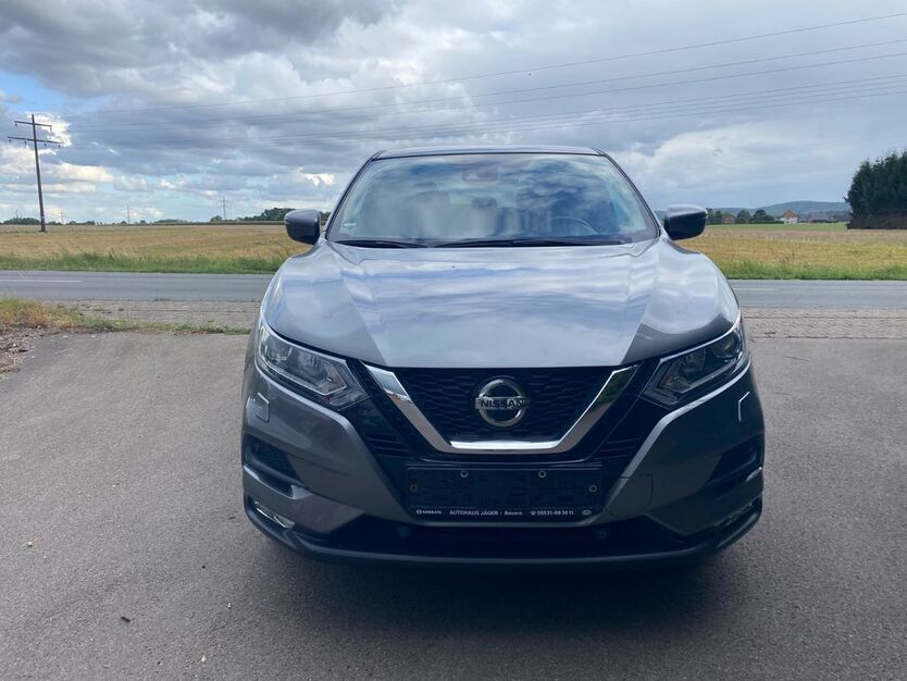 Nissan Qashqai 110.000 km 9.900 € Oerlinghausen 33813