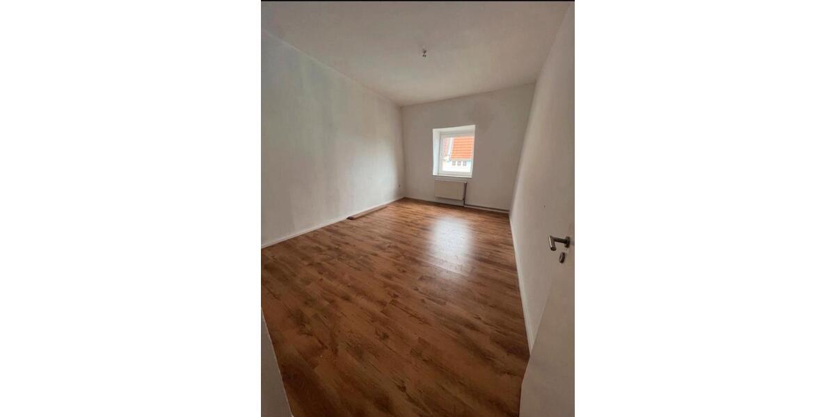 Etagenwohnung Bielefeld - 4 Zimmer, 97 m&sup2;, 950&euro; | Angebot:24866548