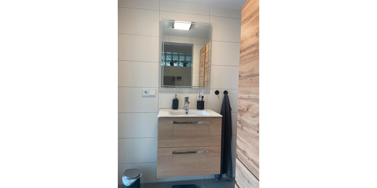 Erdgeschoßwohnung Bad Salzuflen Biemsen-Ahmsen - 5 Zimmer, 89 m&sup2;, 820&euro; | Angebot:26456111