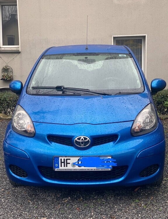 Toyota Aygo 131.000 km 4.650 € Löhne 32584