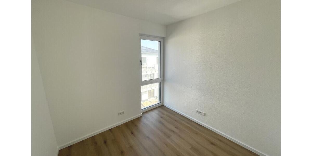 Dachgeschoßwohnung Detmold Hiddesen - 3 Zimmer, 76 m&sup2;, 1.215&euro; | Angebot:26660212