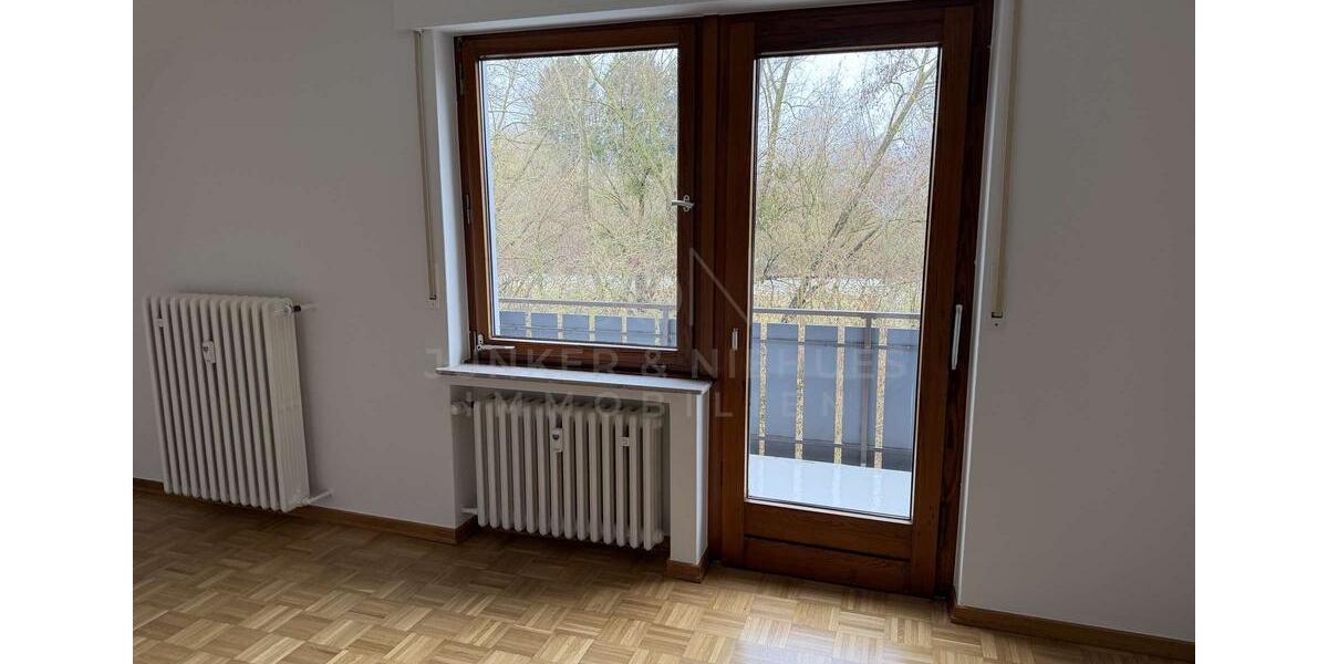 Dachgeschoßwohnung Leopoldshöhe - 3 Zimmer, 76 m&sup2;, 650&euro; | Angebot:25233590