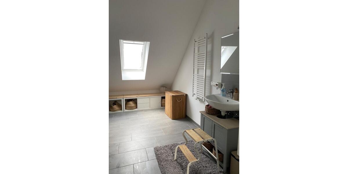 Etagenwohnung Herford Diebrock - 5 Zimmer, 114 m&sup2;, 1.200&euro; | Angebot:26646045