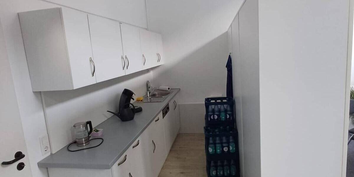 Gewerbeobjekt Lemgo - 5 Zimmer, 150 m&sup2;, 900&euro; | Angebot:23966880