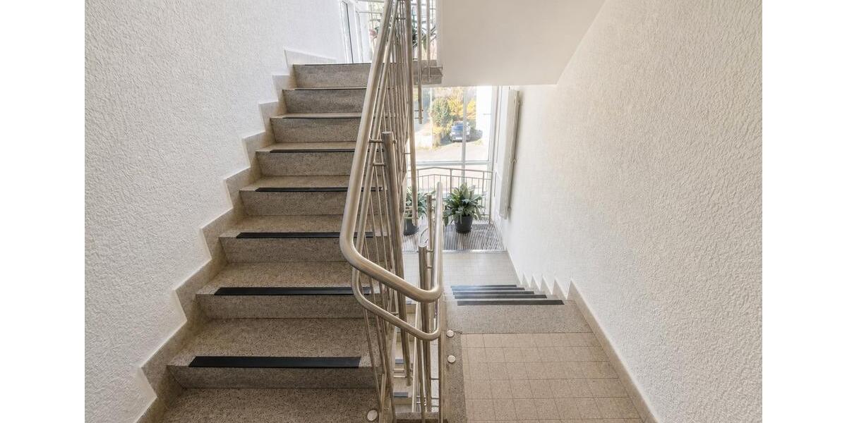 Etagenwohnung Detmold - 3.5 Zimmer, 103 m&sup2;, 1.000&euro; | Angebot:26415696