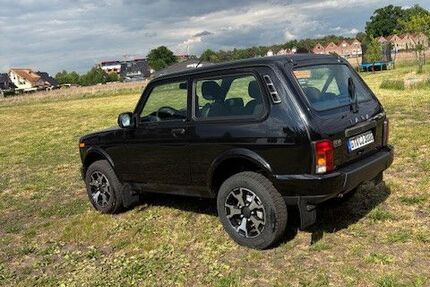 Lada Niva