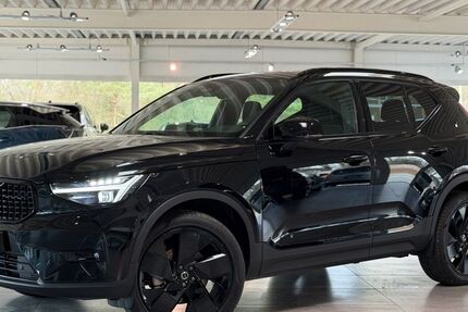 Volvo XC40 13.526 km 37.550 &euro; Bielefeld 33647