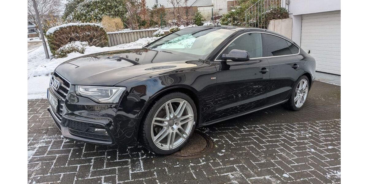 Audi A5 198.000 km 17.850 &euro; Bad Salzuflen 32105