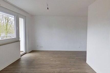 Perfekt für Singles: Große 1,5-Zimmer-Wohnung mit BALKON und BADEWANNE 1 zimmer