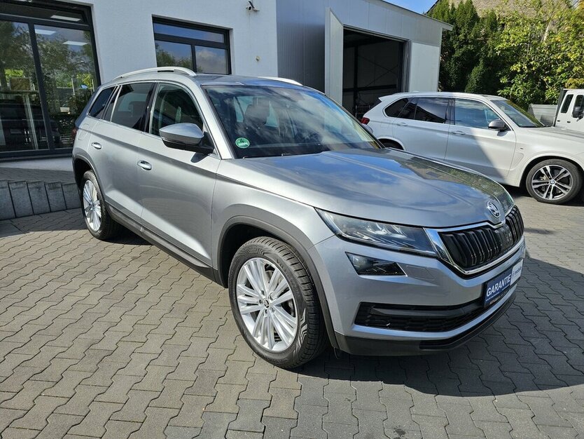 Skoda Kodiaq 2.0 TDI 4x4 NAVI PANO RFK LED AHK LEDER 174.691 km 20.990 € Löhne 32584