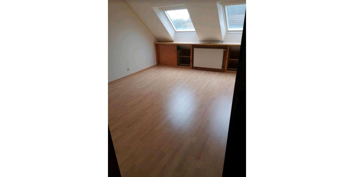Dachgeschoßwohnung Gütersloh Avenwedde - 2 Zimmer, 60 m&sup2;, 680&euro; | Angebot:26233262