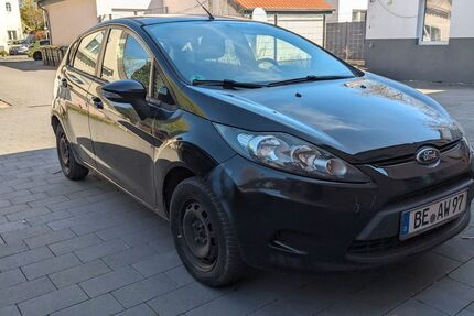 Ford Fiesta 135.000 km 2.950 &euro; Gütersloh 33330