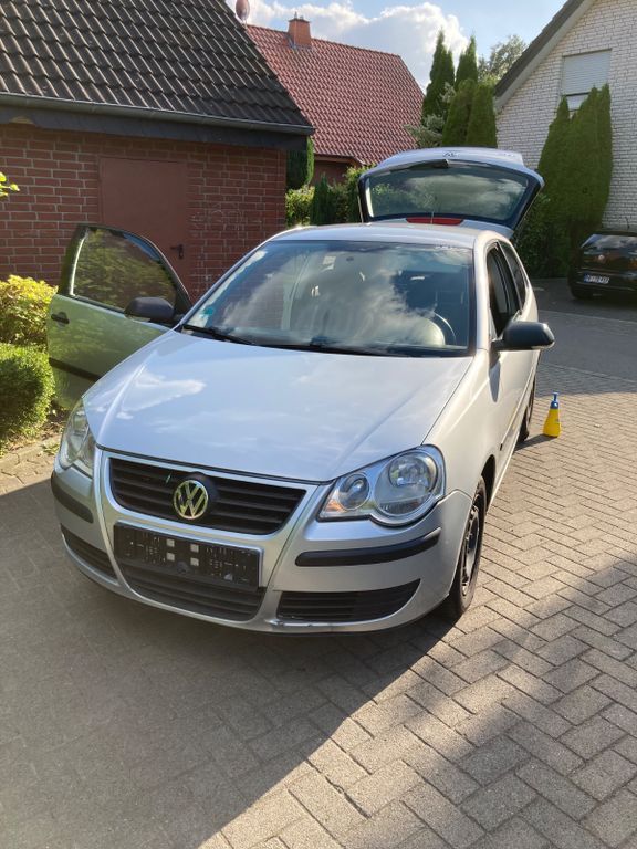 VW Polo 130.054 km 1.990 € Herford 32051