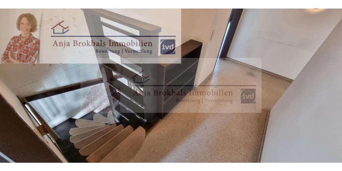 Reihenhaus mit Garage - ideal für kleine Handwerkerfamilie - provisionsfrei für Käufer - Reihenmittelhaus Bielefeld Jöllenbeck | Angebot:17768761