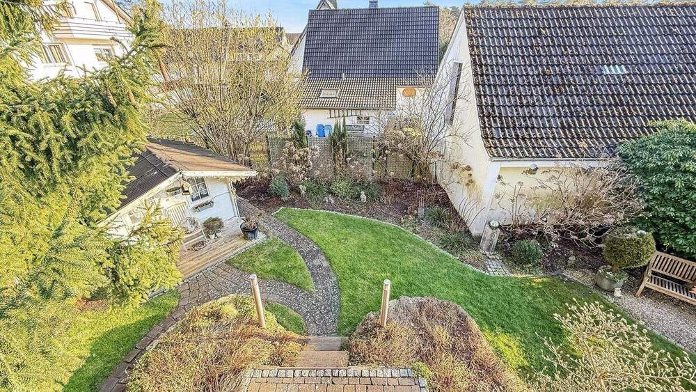 Mehrfamilienhaus, Wohnhaus Oerlinghausen Lipperreihe - 6 Zimmer, 182 m&sup2;, 469.000&euro; | Angebot:25732956