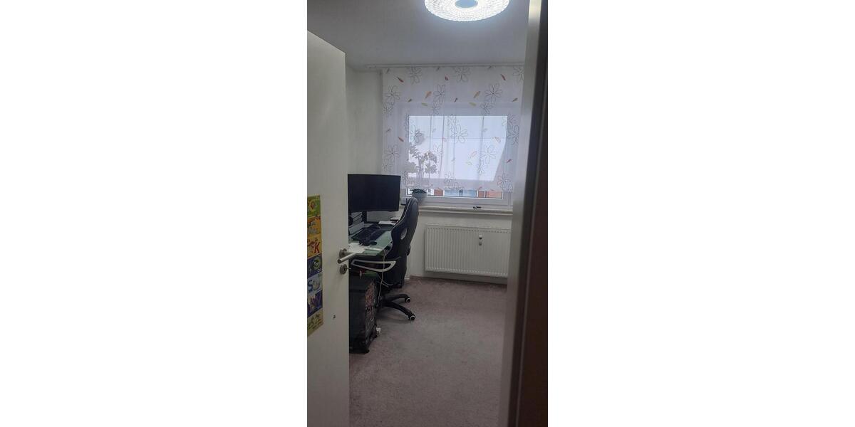 Etagenwohnung Gütersloh Isselhorst - 3 Zimmer, 99 m&sup2;, 930&euro; | Angebot:24859108