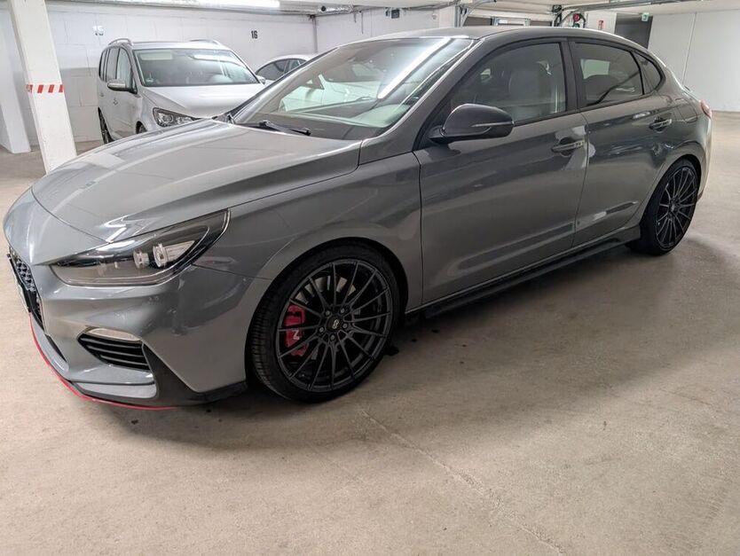 i30