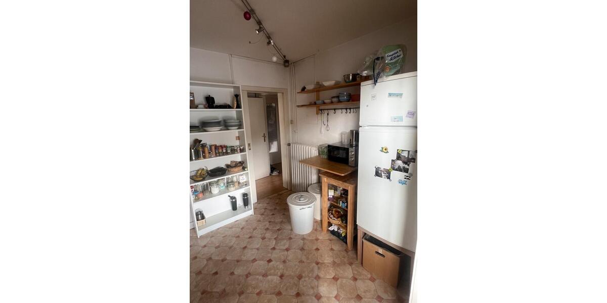 Etagenwohnung Detmold - 1 Zimmer, 2 m&sup2;, 375&euro; | Angebot:26647408
