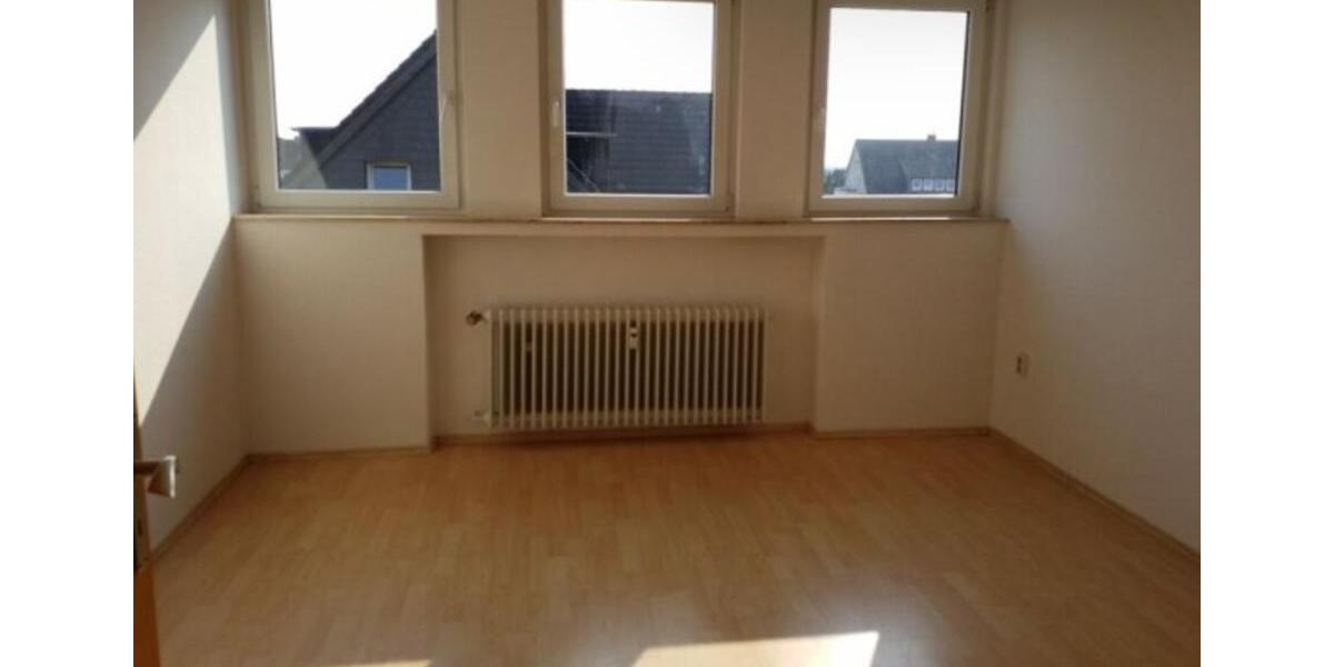 Dachgeschoßwohnung Bielefeld Brackwede - 3 Zimmer, 71 m&sup2;, 560&euro; | Angebot:25164075