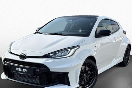 Toyota Yaris 5.700 km 41.350 &euro; Bad Oeynhausen 32547