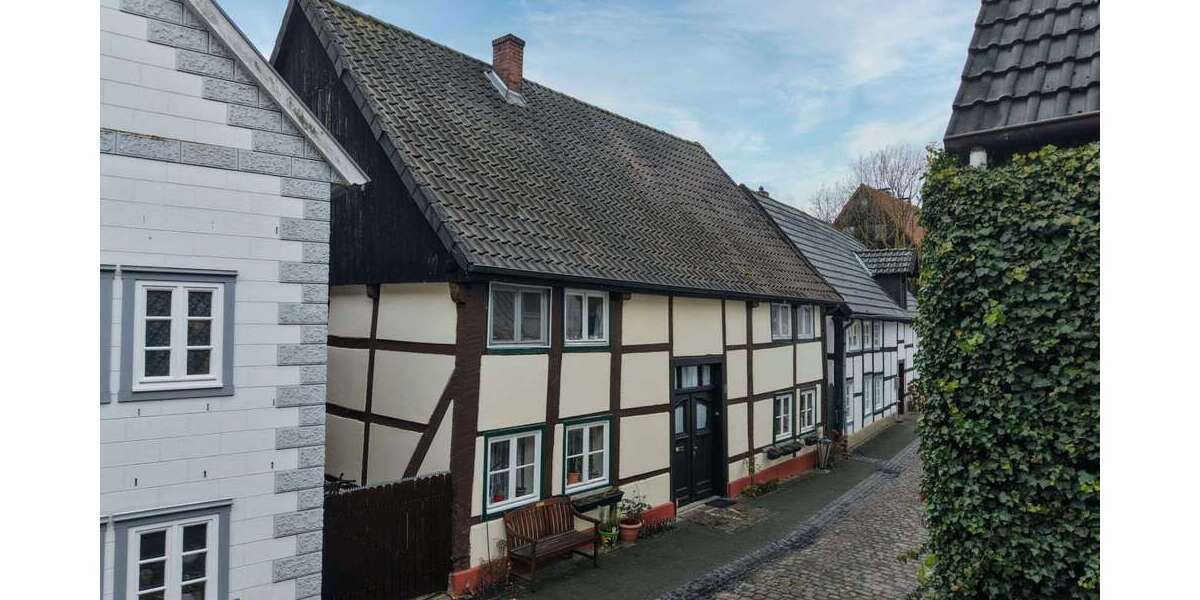Einfamilienhaus Rheda-Wiedenbrück Wiedenbrück - 4 Zimmer, 132 m&sup2;, 258.000&euro; | Angebot:26895120