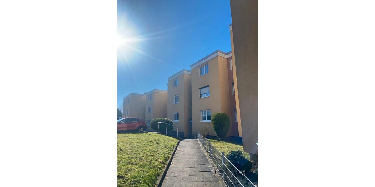Etagenwohnung Detmold Hakedahl - 4 Zimmer, 82 m&sup2;, 147.000&euro; | Angebot:27156976