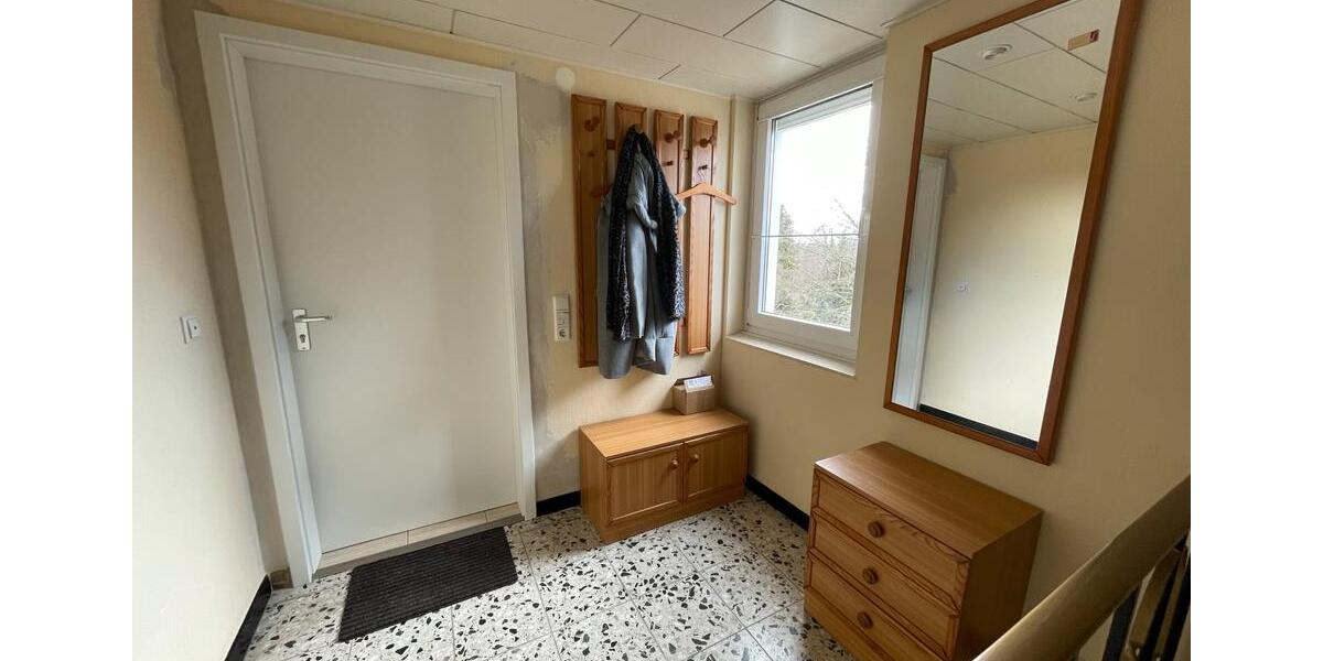 Dachgeschoßwohnung Bad Salzuflen Biemsen-Ahmsen - 2 Zimmer, 63 m&sup2;, 640&euro; | Angebot:26023984