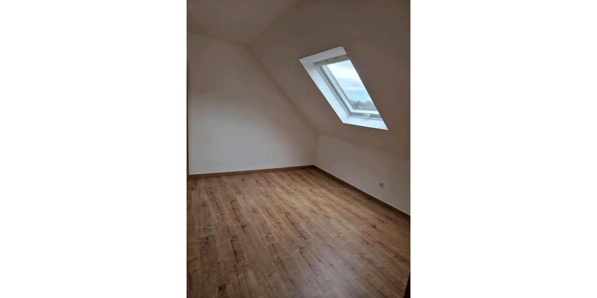 Dachgeschoßwohnung Herzebrock-Clarholz Clarholz - 3 Zimmer, 74 m&sup2;, 600&euro; | Angebot:25580221