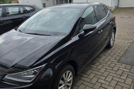 Seat Ibiza 71.000 km 9.900 &euro; Löhne 32584