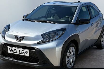 Toyota Aygo (X) 28.623 km 16.680 &euro; Bielefeld 33609