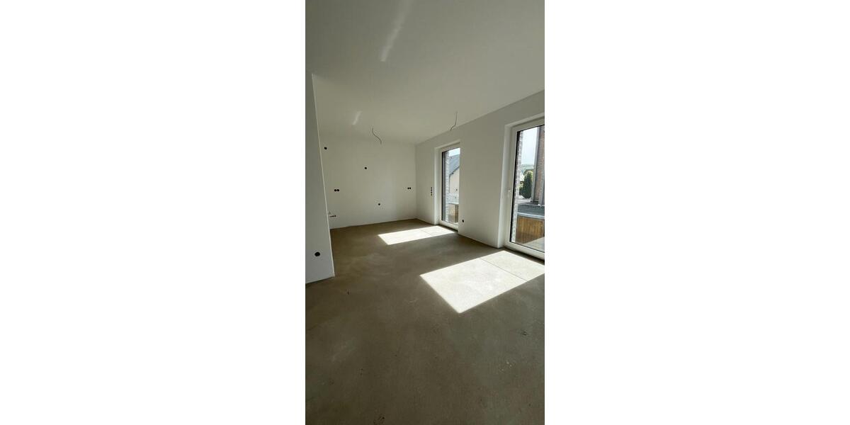 Etagenwohnung Halle - 3 Zimmer, 80 m&sup2;, 1.210&euro; | Angebot:26459545