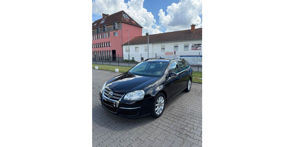 VW Golf 181.000 km 3.990 &euro; Kirchlengern 32278