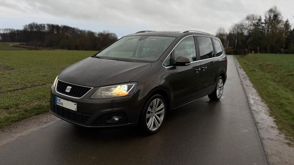 Seat Alhambra 191.000 km 14.950 &euro; Melle 49326