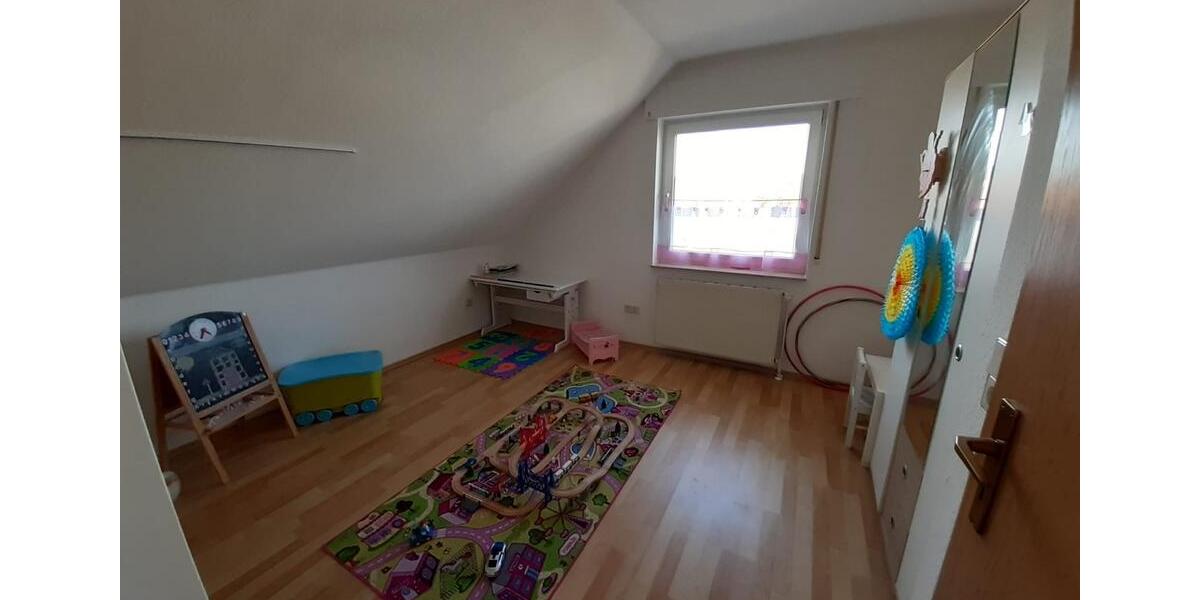 Dachgeschoßwohnung Bad Salzuflen Ehrsen-Breden - 3 Zimmer, 67 m&sup2;, 550&euro; | Angebot:26413869