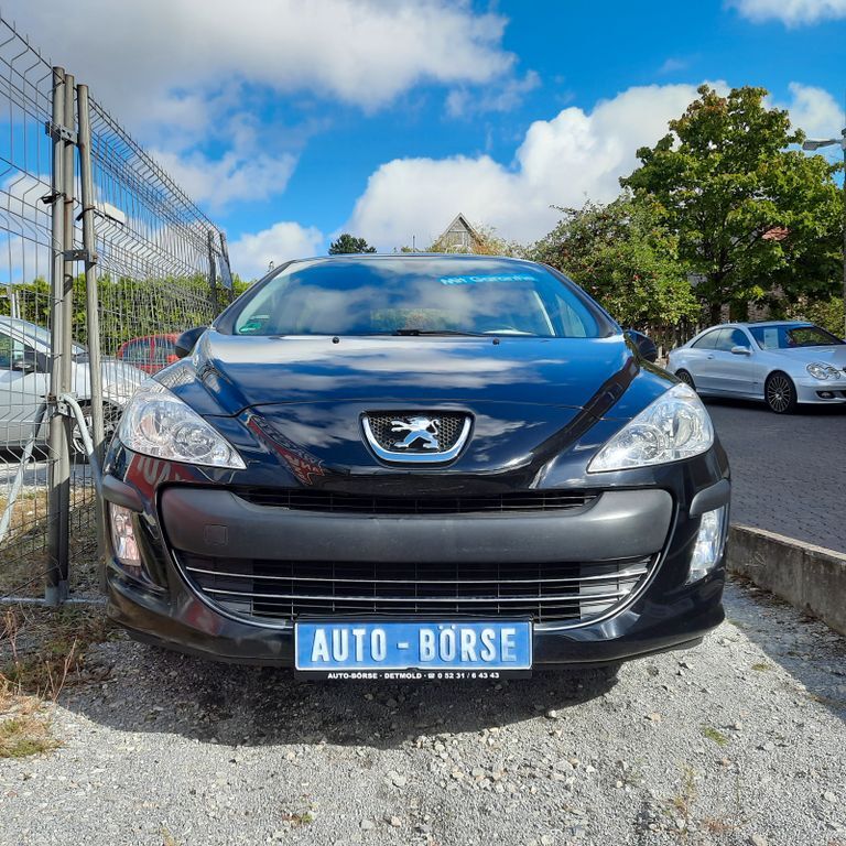 Peugeot 308 130.121 km 3.900 € Detmold 32758