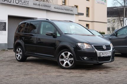 VW Touran 143.941 km 5.950 &euro; Bielefeld 33617