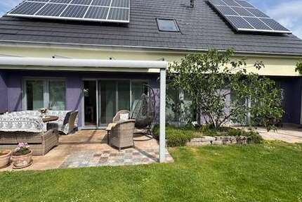 Haus zum Kaufen in Gütersloh 668.000 € 183 m² 7 zimmer